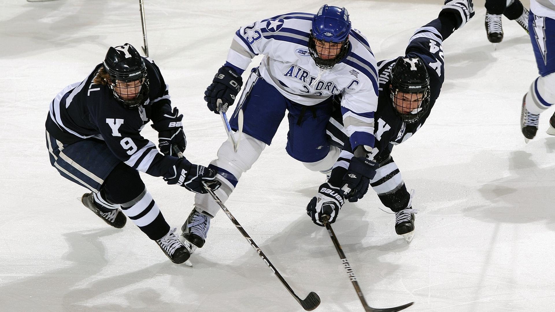 田径世锦赛震撼之夜，23岁新星打破尘封15年世界纪录